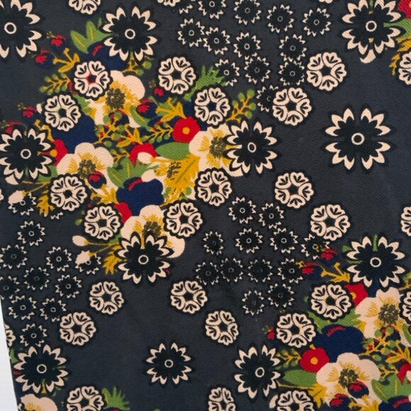 LuLaRoe Small Cassie‎ Pencil Skirt Floral Geometric Black Tan Red (I) - Picture 2 of 4